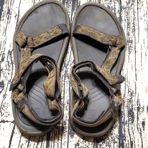 Men\'s Teva Sandals Size 10 Tan main image 4